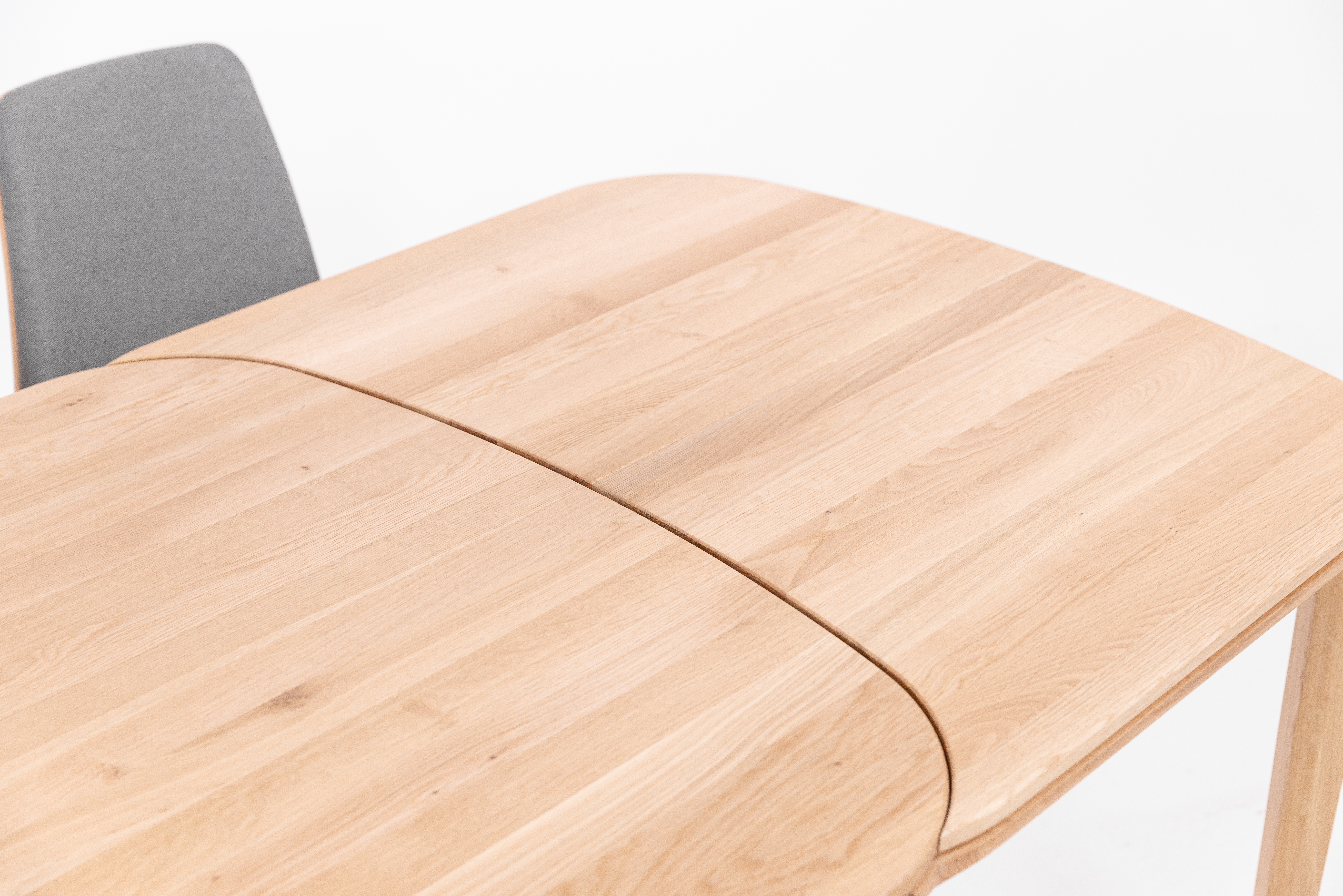 Mueble de madera maciza Veskor